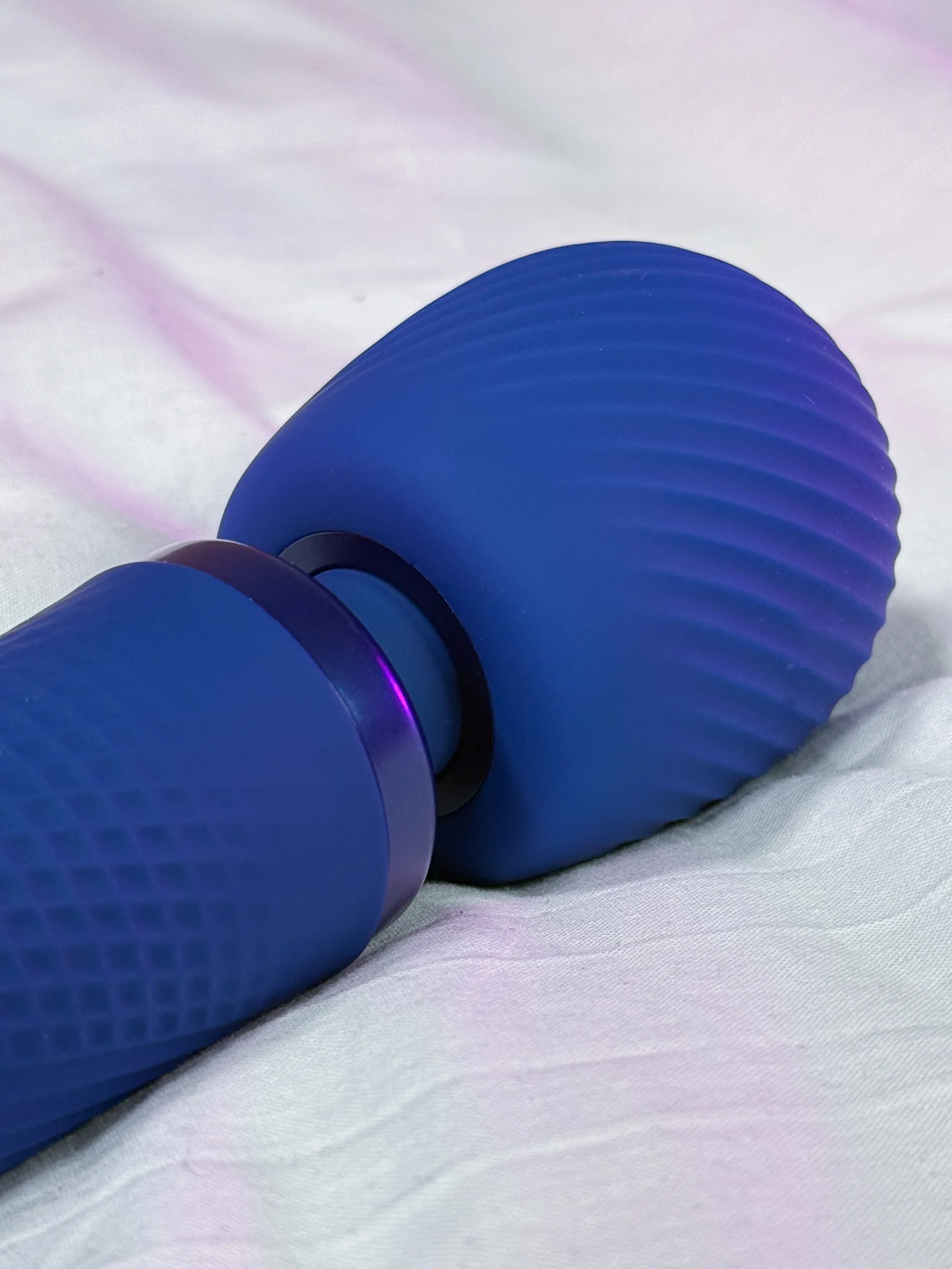 Fun Factory VIM Blue - Extra Quiet Silicone Wand Massager - Image 4