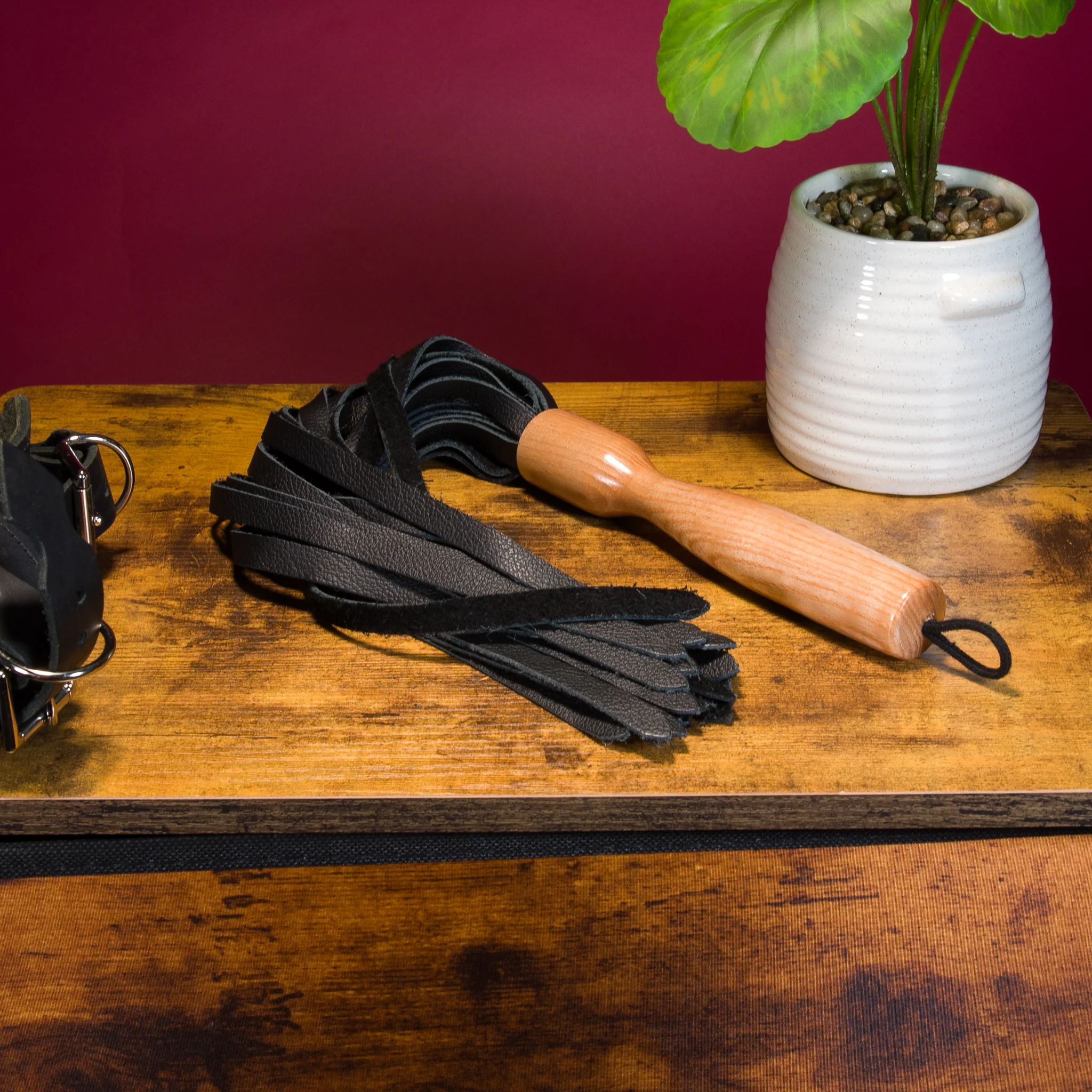 Soft Leather Flogger - Image 3